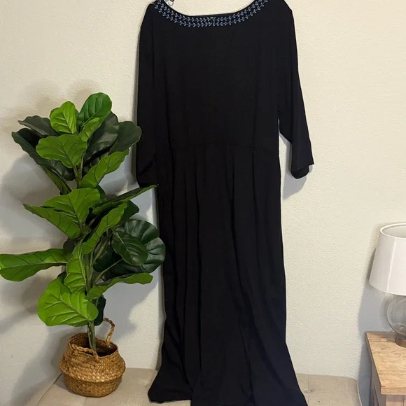 Black Maxi Dress with Blue Embroidered V-Neck 3X - Picture 5 of 6